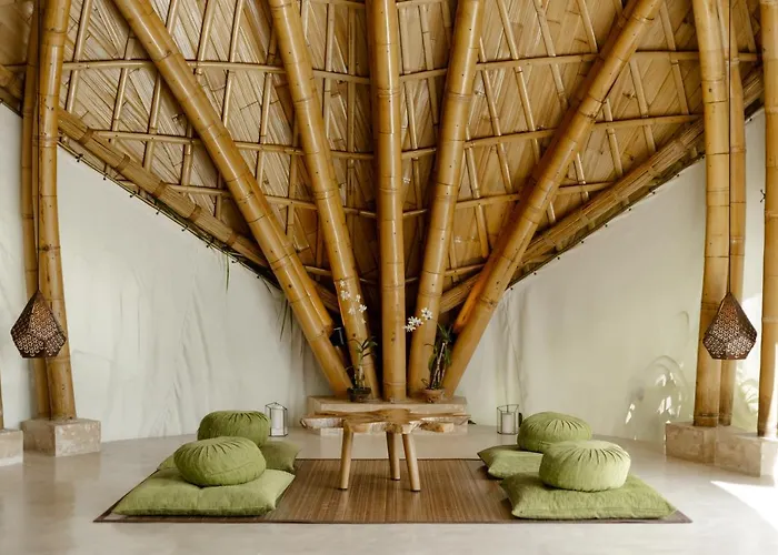 Earthship Eco Убуд